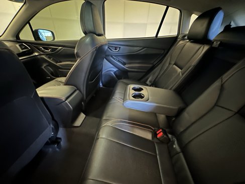Used 2018 Subaru Crosstrek 2.0i Limited image 19