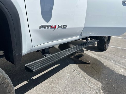 Used 2025 GMC Sierra 3500 AT4 w/ AT4 Premium Plus Package image 10