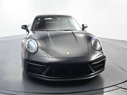 Certified 2024 Porsche 911 Carrera GTS image 17