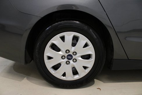 Used 2020 Ford Fusion S image 11