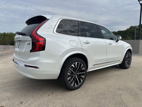 New 2026 Volvo XC90 B6 Plus w/ Protection Package image 7