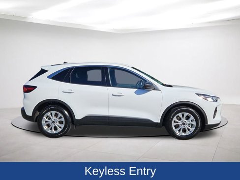 Used 2024 Ford Escape Active image 8