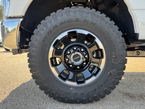 New 2026 Ford F250 King Ranch w/ Tremor Off-Road Package image 7
