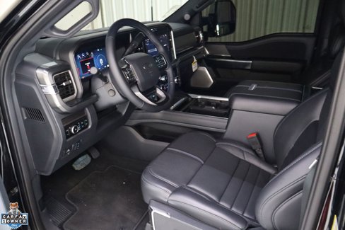 Certified 2025 Ford F450 Platinum w/ FX4 Off-Road Package image 30