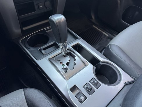 Used 2020 Toyota 4Runner SR5 Premium image 27