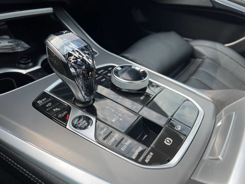 Used 2019 BMW X5 xDrive50i w/ Executive Package image 39