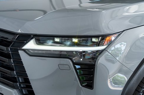 Used 2024 Lexus GX 550 image 13