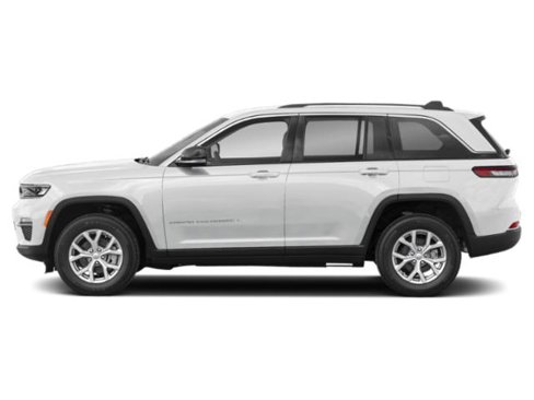 Certified 2025 Jeep Grand Cherokee Laredo w/ Luxury Tech Group I image 2