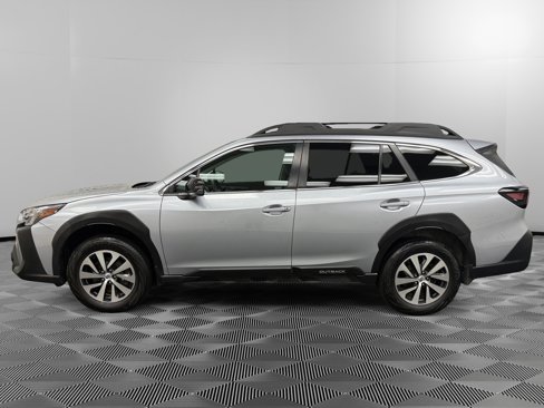Certified 2023 Subaru Outback Premium image 2