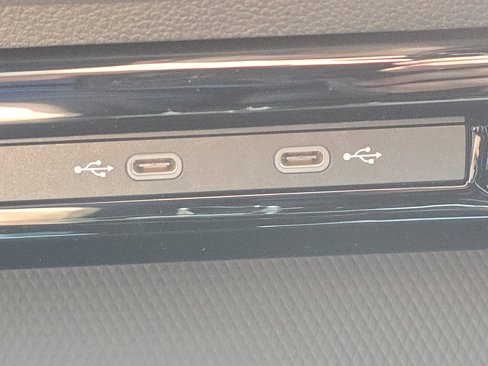 New 2025 Volkswagen GTI SE image 14