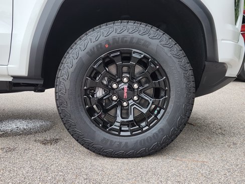 New 2026 GMC Canyon Elevation w/ Convenience Package image 41