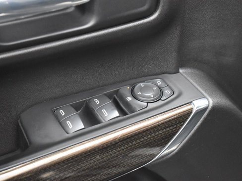Used 2022 Chevrolet Silverado 1500 RST image 11
