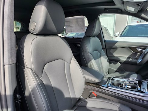 New 2026 Audi Q7 3.0T Prestige image 16