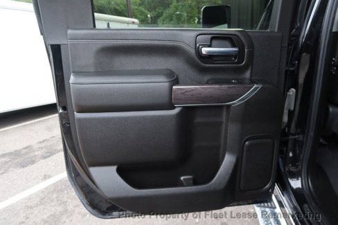 Used 2022 Chevrolet Silverado 2500 LTZ w/ LTZ Plus Package image 17