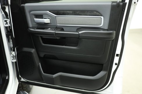 Used 2022 RAM 2500 Big Horn image 43