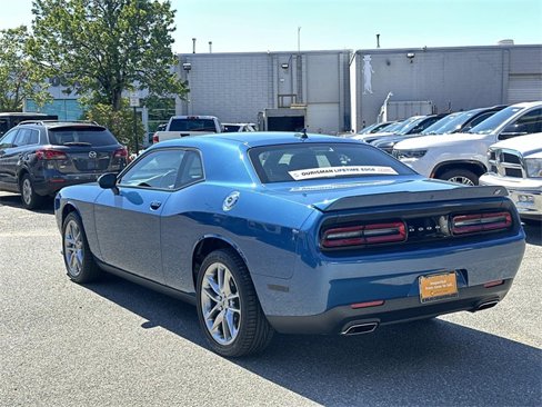 Used 2023 Dodge Challenger GT w/ Plus Package image 4