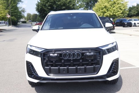 New 2025 Audi Q7 2.0T Premium image 10