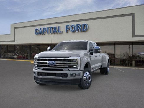 New 2026 Ford F450 Platinum w/ Platinum Plus Package image 2