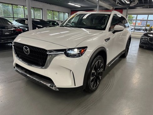 Used 2024 MAZDA CX-90 Plug-In Hybrid w/ Premium Plus image 2