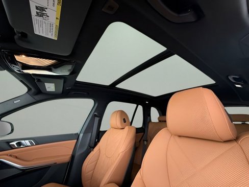 New 2026 BMW X5 xDrive40i w/ M Sport Package image 21