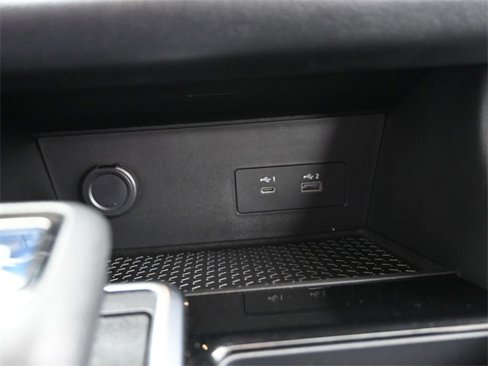 Used 2022 Nissan Pathfinder SL w/ SL Black Package image 17