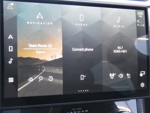 Used 2025 Jaguar F-PACE R-Dynamic S image 29