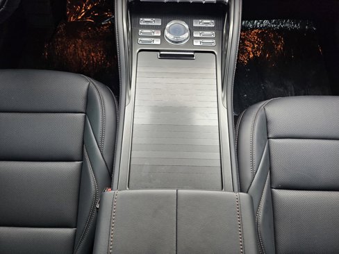 New 2025 Lincoln Nautilus Premier w/ Jet Appearance Package image 19