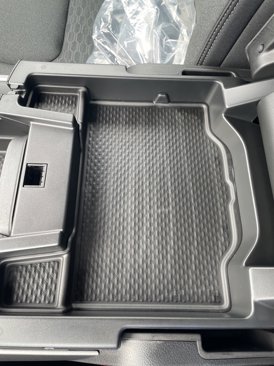 New 2026 RAM 1500 4x4 Crew Cab image 32