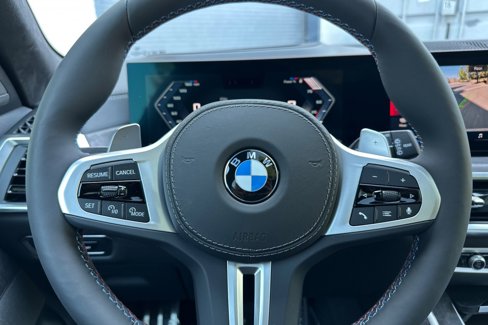 New 2026 BMW X7 M60i image 22