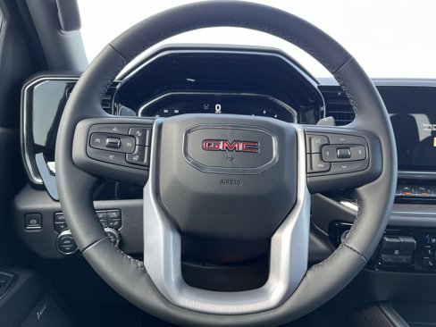 New 2025 GMC Sierra 1500 SLT image 8