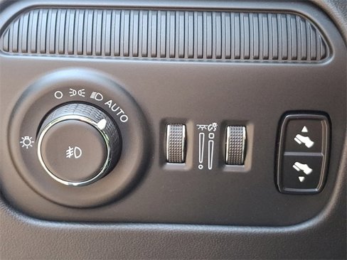 Used 2024 Jeep Grand Wagoneer L Series III w/ Rear Seat Video Group 1 image 24