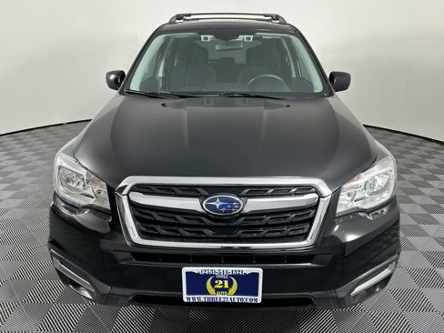 Used 2017 Subaru Forester 2.5i Premium image 3