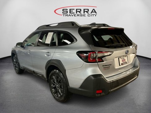 Certified 2025 Subaru Outback Onyx Edition image 7