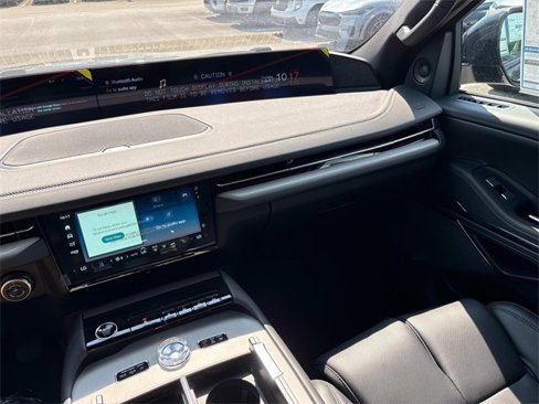 New 2025 Lincoln Navigator Reserve w/ Jet Appearance Package image 15