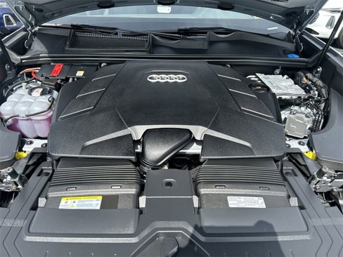 New 2025 Audi Q8 Premium image 17