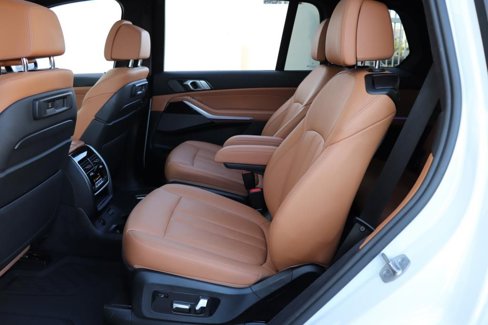 Used 2021 BMW X7 xDrive40i w/ M Sport Package image 21