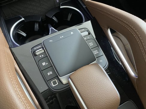 New 2025 Mercedes-Benz GLS 580 4MATIC image 28