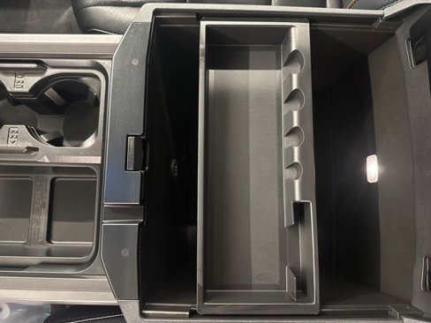New 2026 Ford F250 Lariat image 32