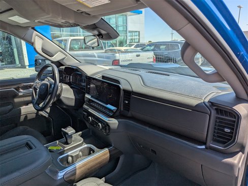Used 2022 Chevrolet Silverado 1500 LT Trail Boss image 42