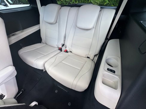 New 2026 Mercedes-Benz GLS 450 4MATIC image 26