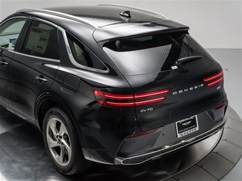 New 2026 Genesis GV70 2.5T image 30