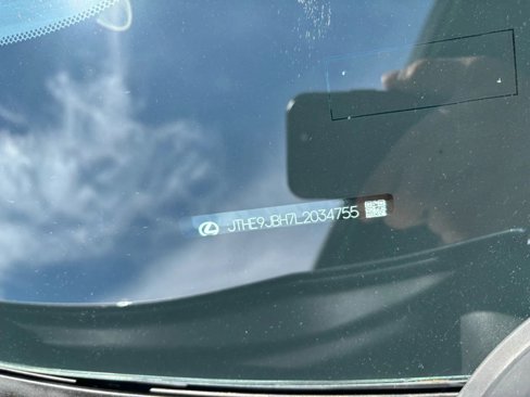 Used 2020 Lexus UX 250h F Sport image 16