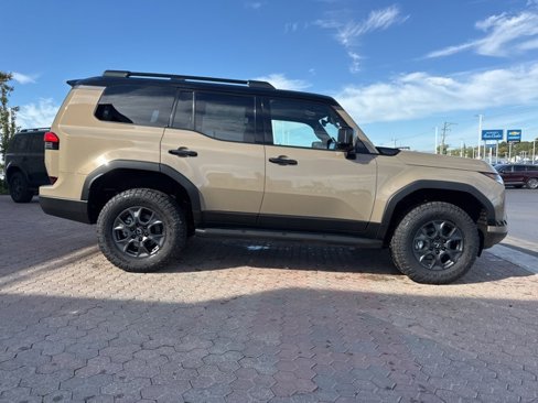 New 2025 Lexus GX 550 image 6