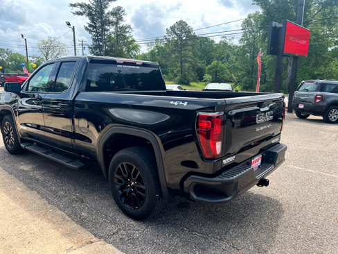 Used 2023 GMC Sierra 1500 Elevation w/ LPO, Elevation Black Package image 9