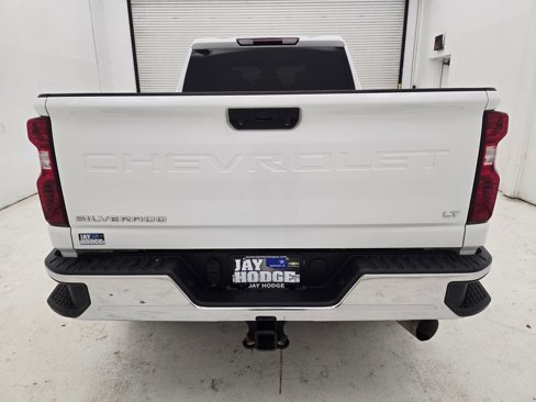 Used 2024 Chevrolet Silverado 2500 LT image 30
