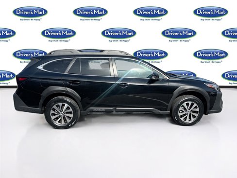 Used 2024 Subaru Outback Premium image 9