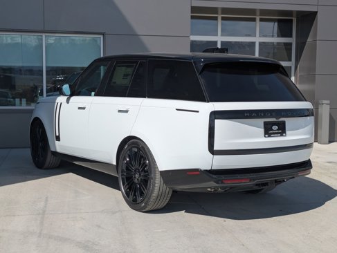 New 2025 Land Rover Range Rover Autobiography image 8