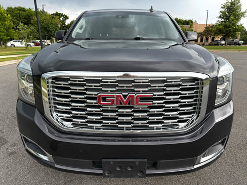 Used 2018 GMC Yukon Denali image 2