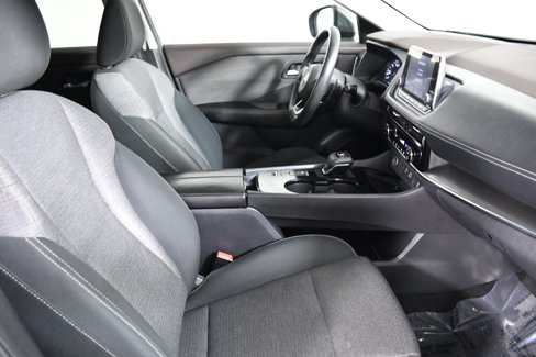 Used 2022 Nissan Rogue SV image 26
