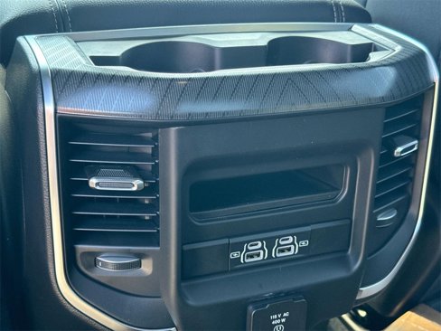 New 2026 RAM 1500 4x4 Crew Cab image 12